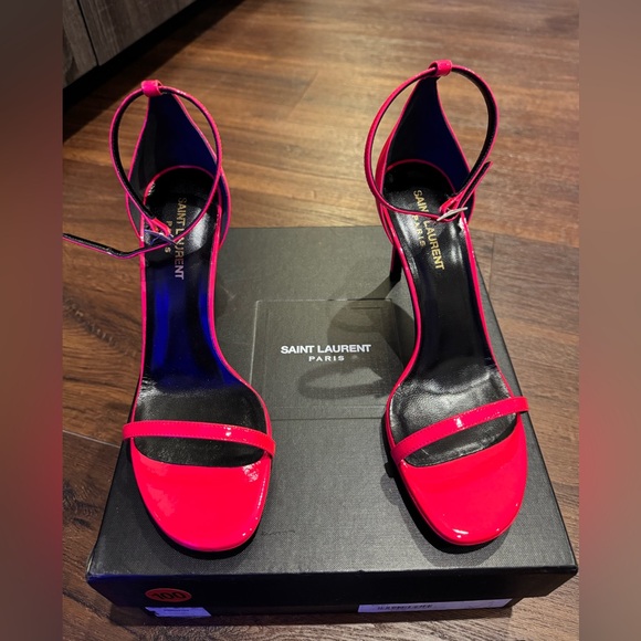 Saint Laurent NWT Vitello Vernice in Hot Pink Strappy ankle strap Heel Sandals. - Picture 3 of 14